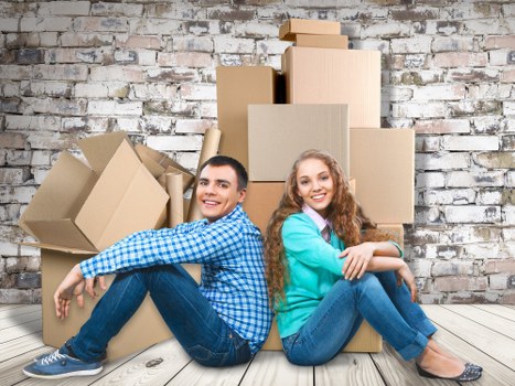 Moving crew reviewing safety procedures before a job