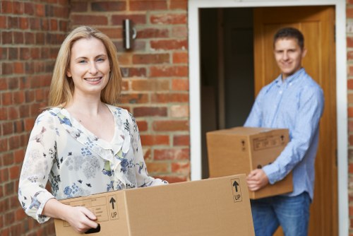 Reliable van service for moving items around Homerton
