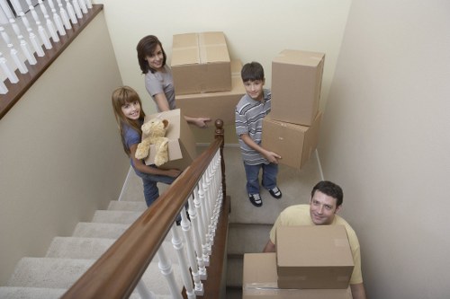 Homerton removal van transport for East London moving jobs